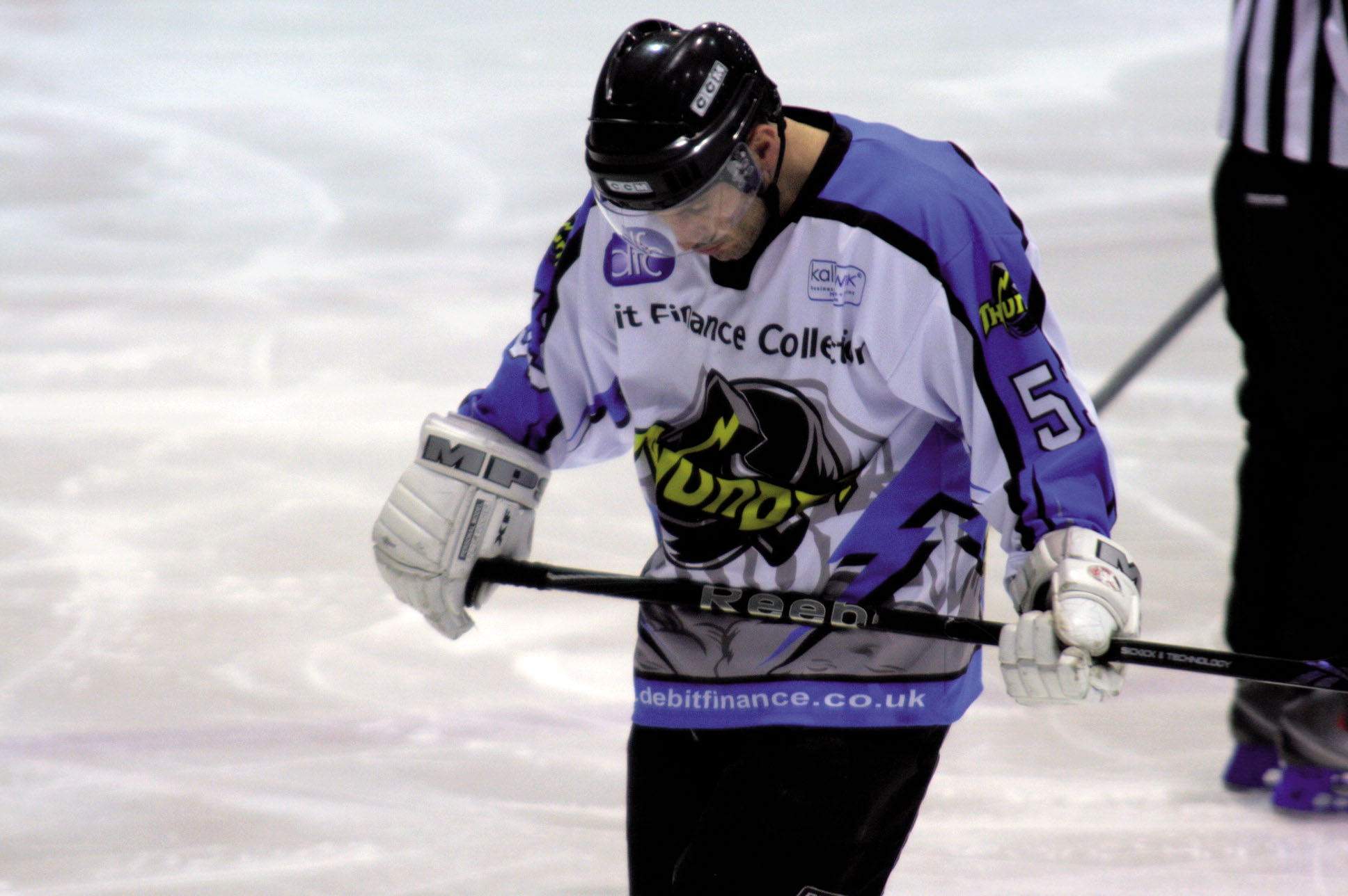 THUNDER 02 vh.jpg